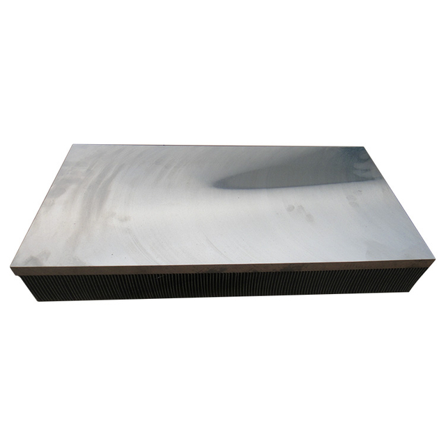 Радиатор со скошенными ребрами 